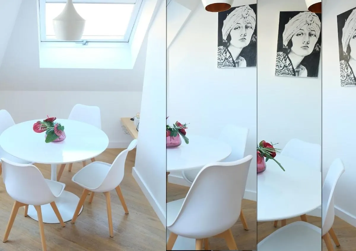 Charming Apartment With Cathedral View! On The 4Th Floor Antwerp