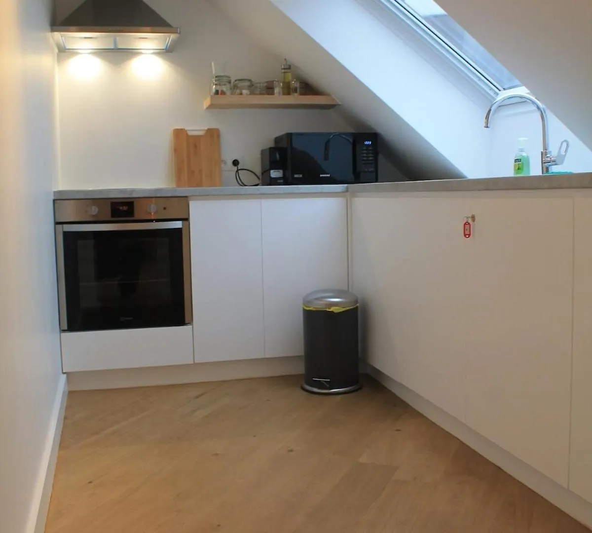 Charming Apartment With Cathedral View! On The 4Th Floor Antwerp Belgium